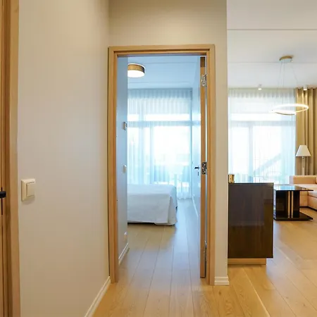 Citycentre Luxury With Free Parking Parnu