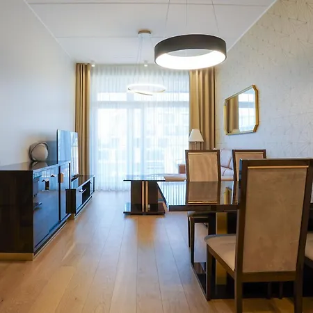 Citycentre Luxury With Free Parking Apartment